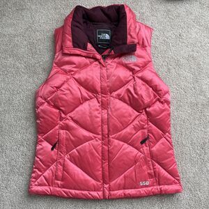 North Face Down Puffer Vest Womens XS 550 Aconagua Shiny Pink Insulated Winter
